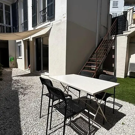 아파트 Avec Terrasse